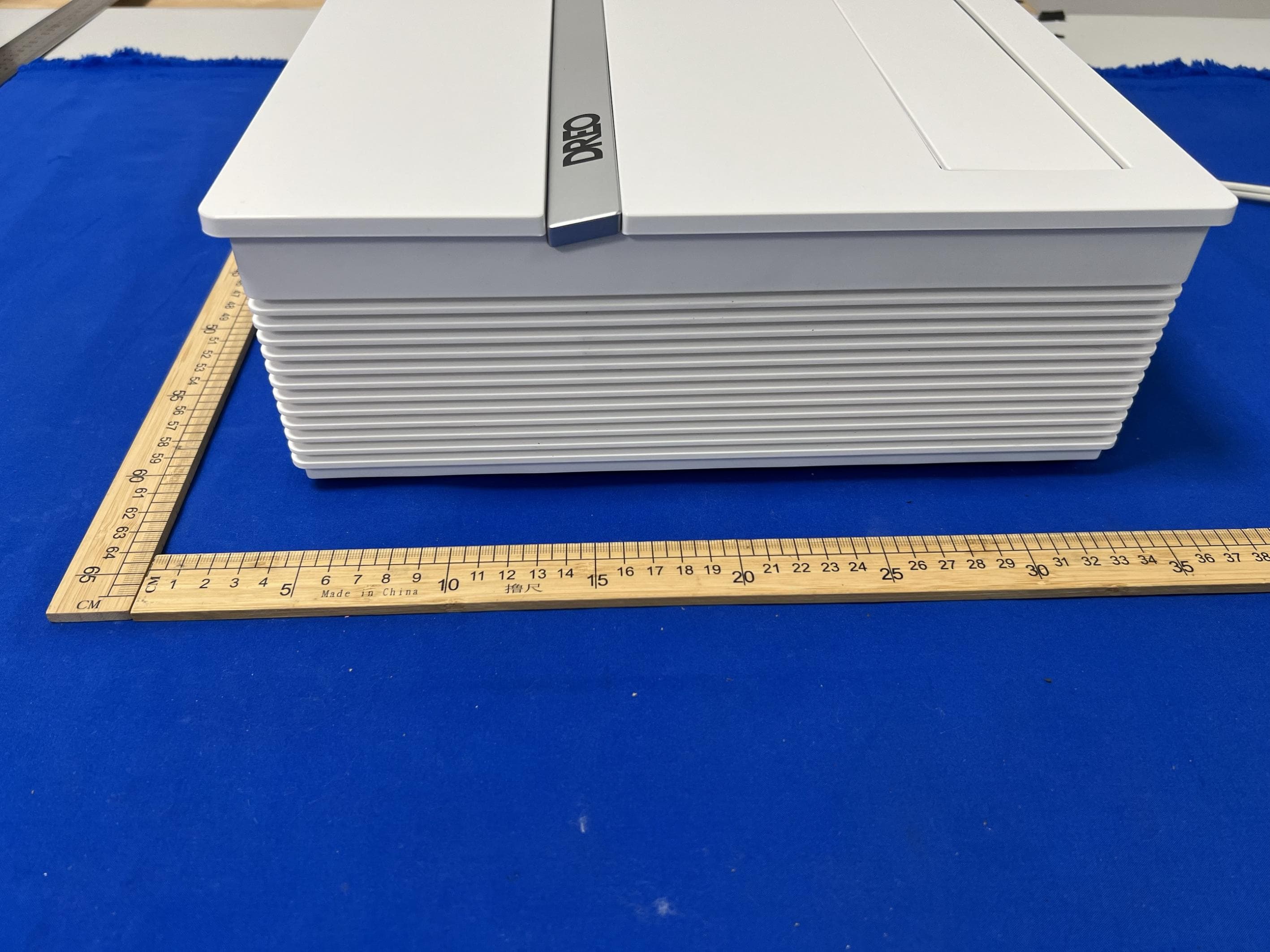 SMART WALL MOUNTED HEATER - FCC ID 2A3SYHSH009 - Hesung Innovation Limited