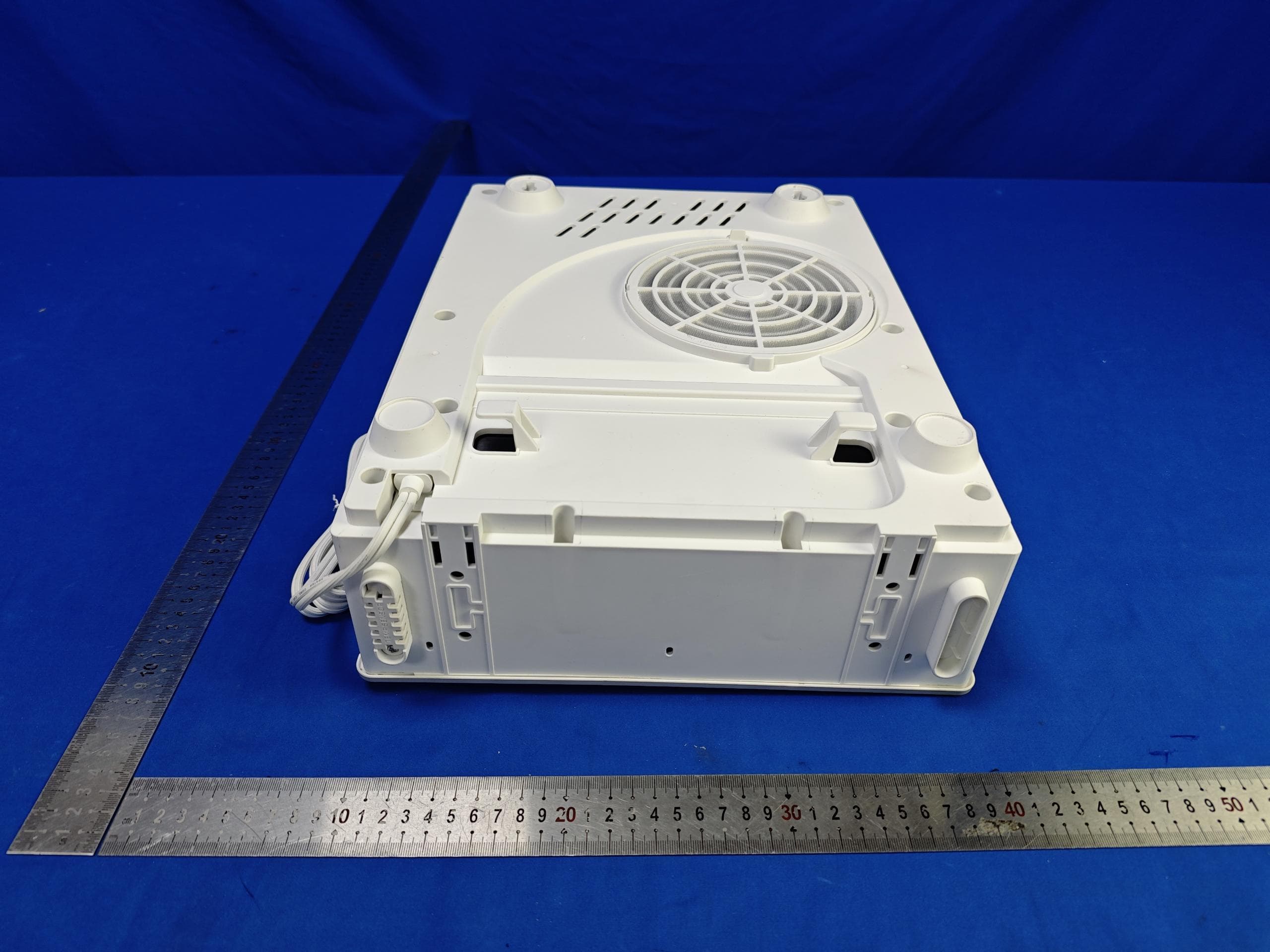 Smart Wall Mounted Heater - FCC ID 2A3SYHSH017 - Hesung Innovation Limited (4)