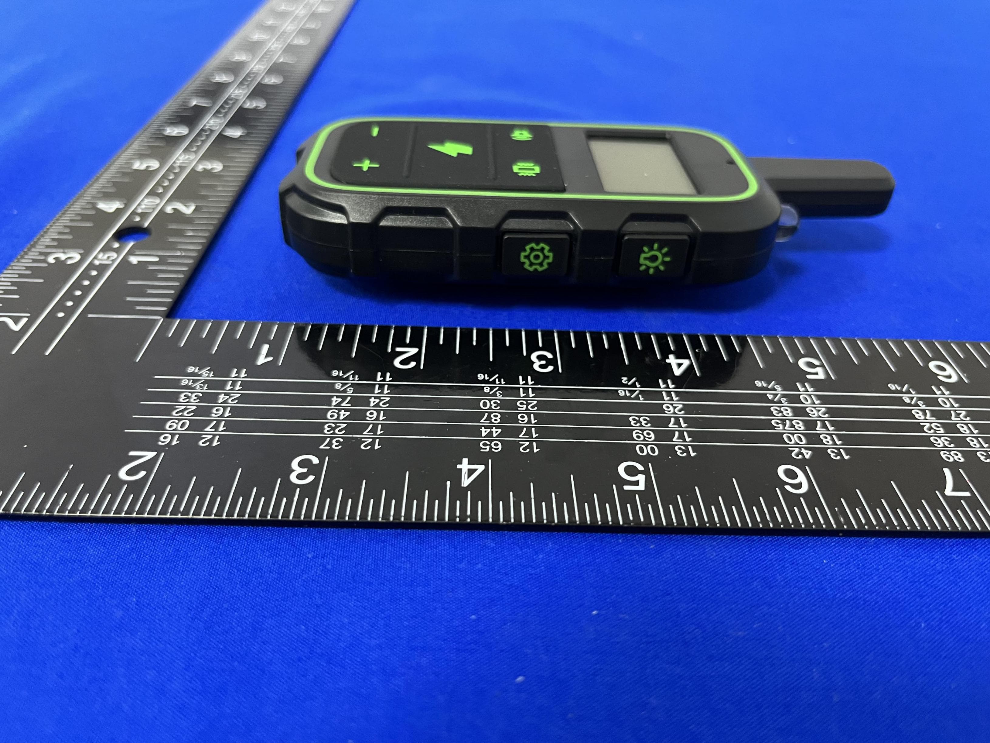 Dog Trainer - FCC ID 2A3V5-RDTC-C1 - Shenzhen AnniuSmart Innovation CO., LTD. (4)