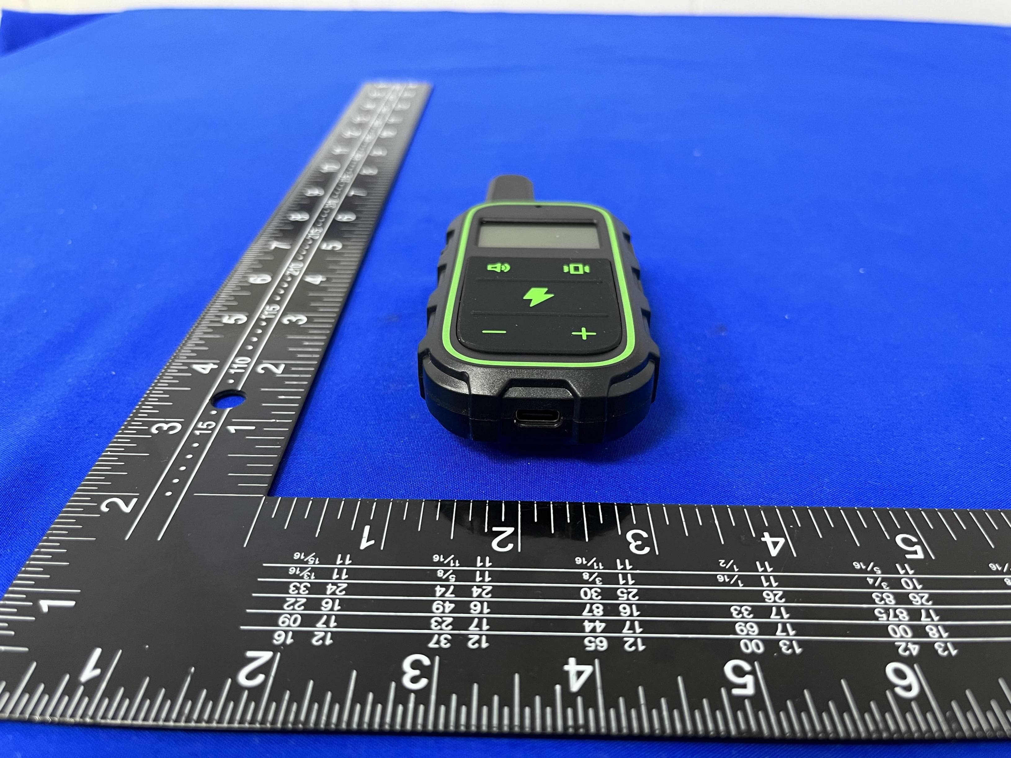 Dog Trainer - FCC ID 2A3V5-RDTC-C1 - Shenzhen AnniuSmart Innovation CO., LTD. (2)