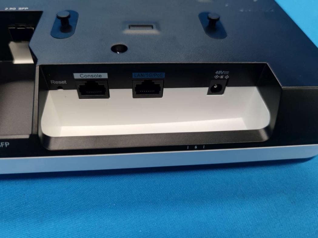 Wireless Access Point - FCC ID 2A3WK-AP6SA - Nomadix, Inc.