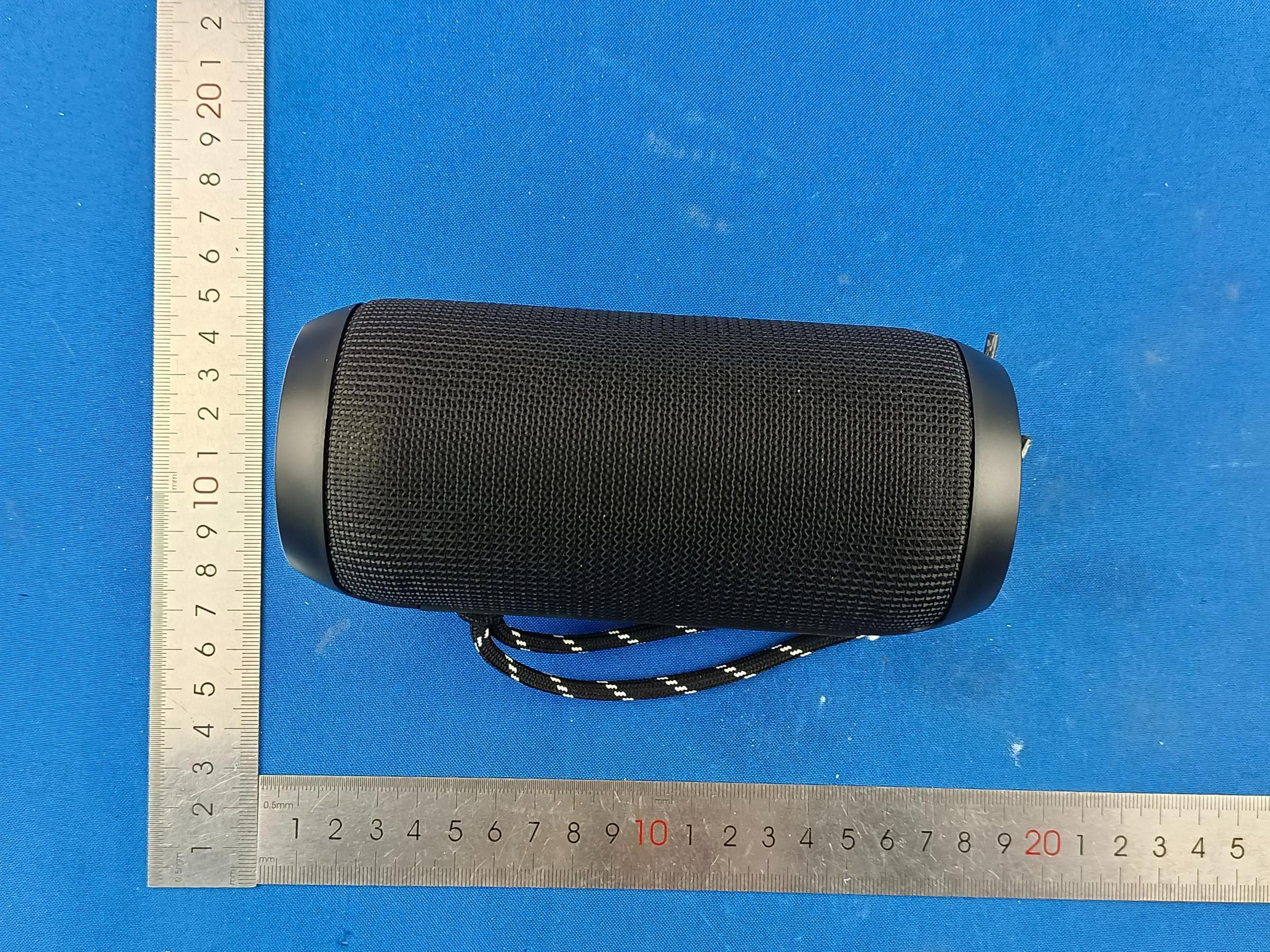 Bluetooth speaker - FCC ID 2A3ZO-250106A - Hong Kong Etech Groups Ltd.