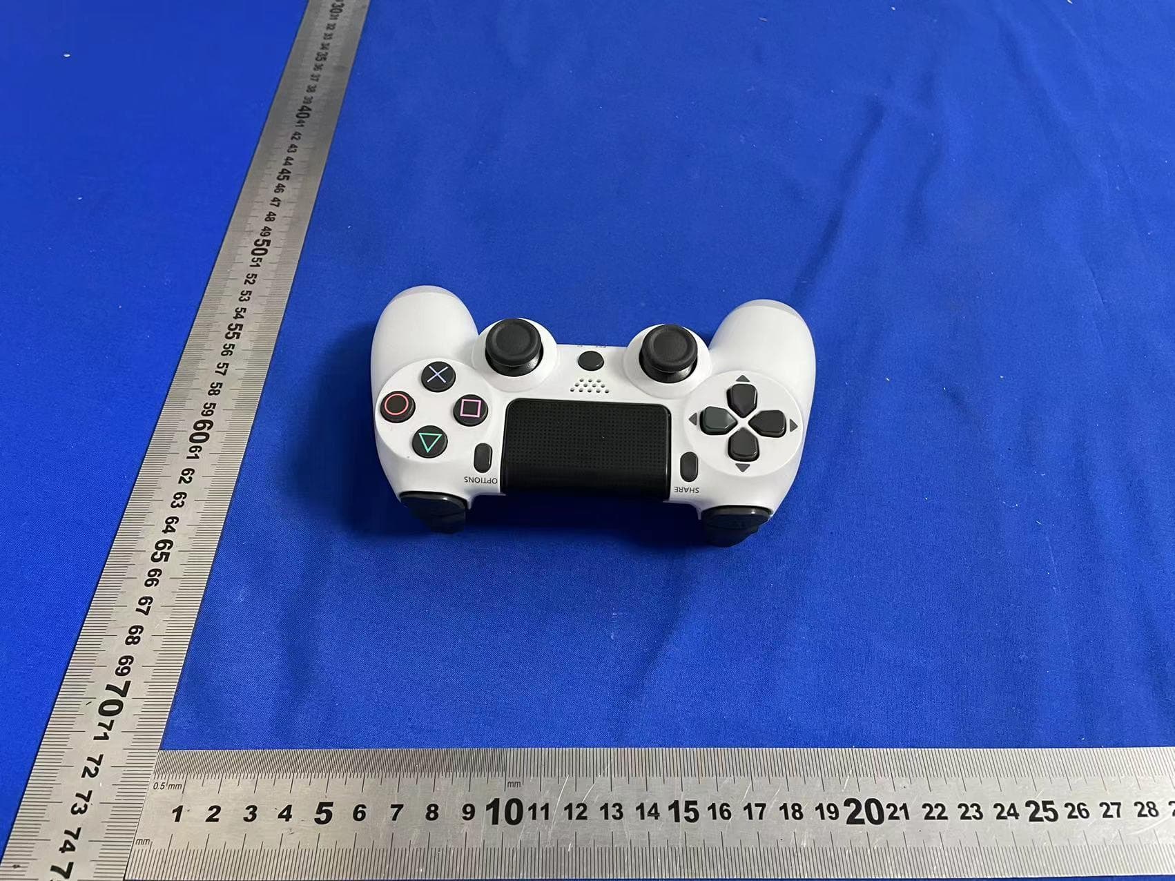 P4 wireless controller - FCC ID 2A434-P4 - Shenzhen Kaixuda Electronics Co.,Ltd. (2)
