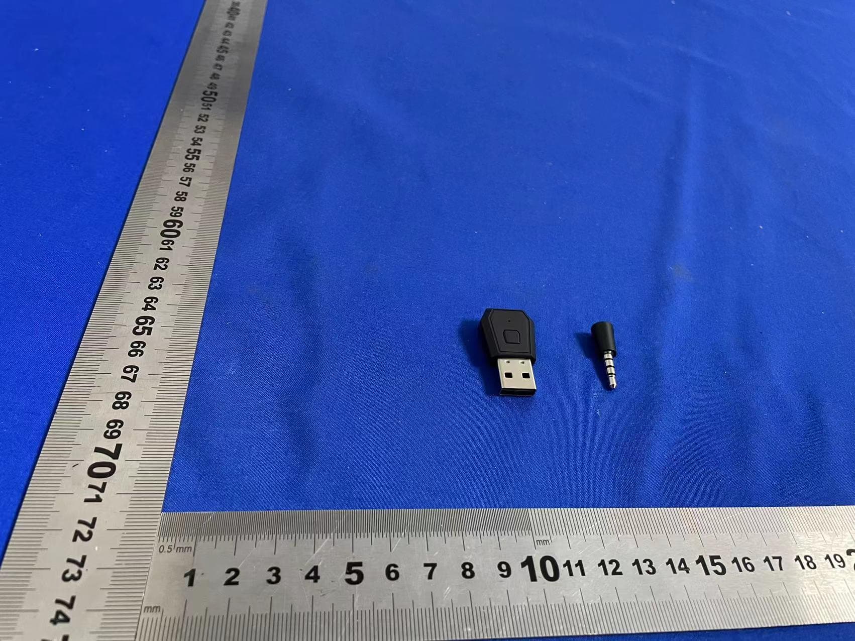 games wireless headphone receiver - FCC ID 2A434-P5 - Shenzhen Kaixuda Electronics Co.,Ltd. (4)