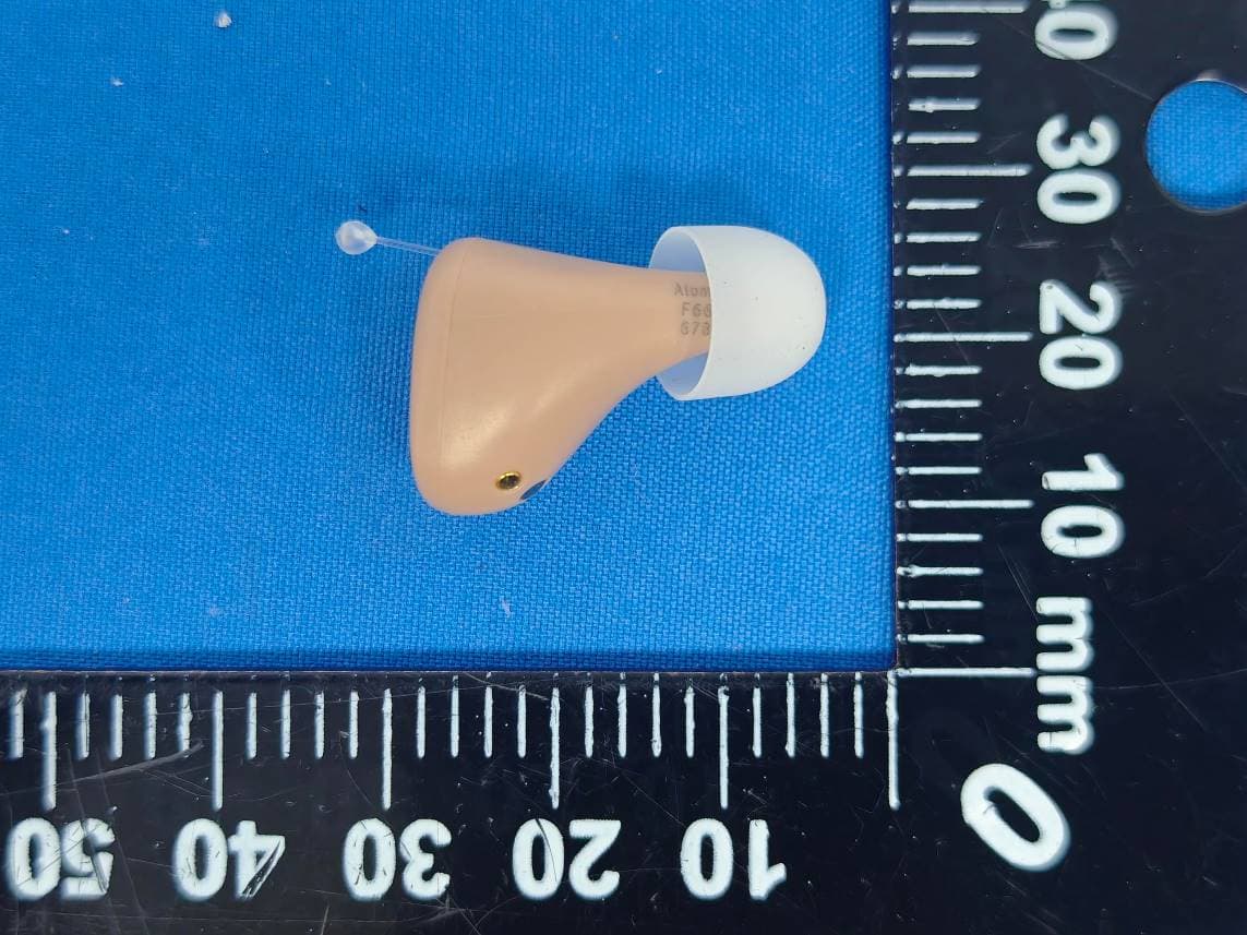 Rechargeable OTC Hearing Aids - FCC ID 2A445FAX916-B-R - Austar Hearing Science and Technology (Xiamen) Co., Ltd.