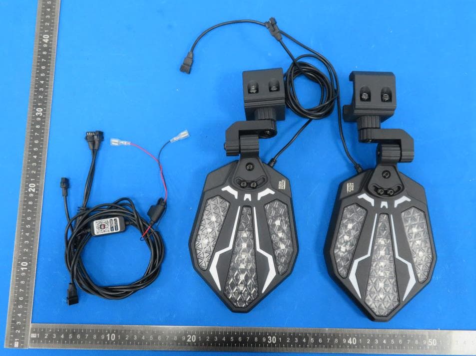 RGB side mirror - FCC ID 2A449-B0106 - GUANGZHOU ISSYZONE TECHNOLOGY CO.,LTD (4)