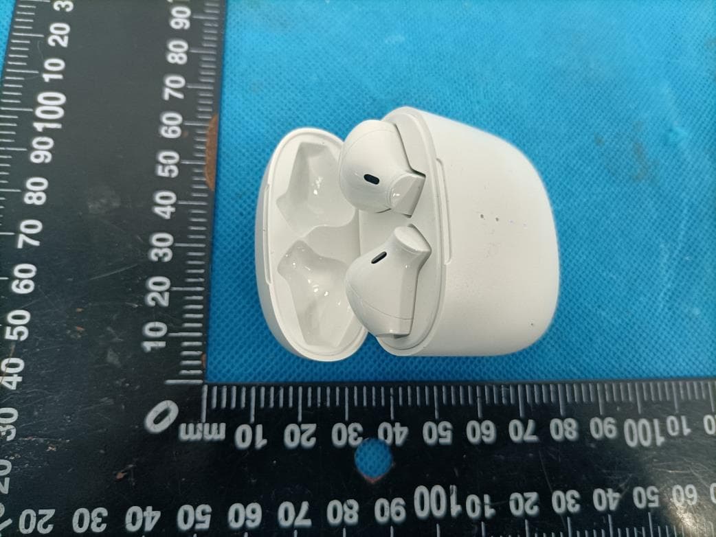 T78 Wireless Earbud - FCC ID 2A44D-T78 - Shenzhen Yibolang Technology Co., Ltd. (4)