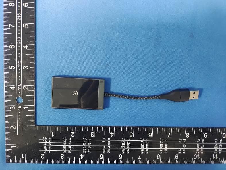Wireless carplay adapter - FCC ID 2A45C-C01 - Shenzhen Zhilian Xintong electronics co.,Ltd (2)