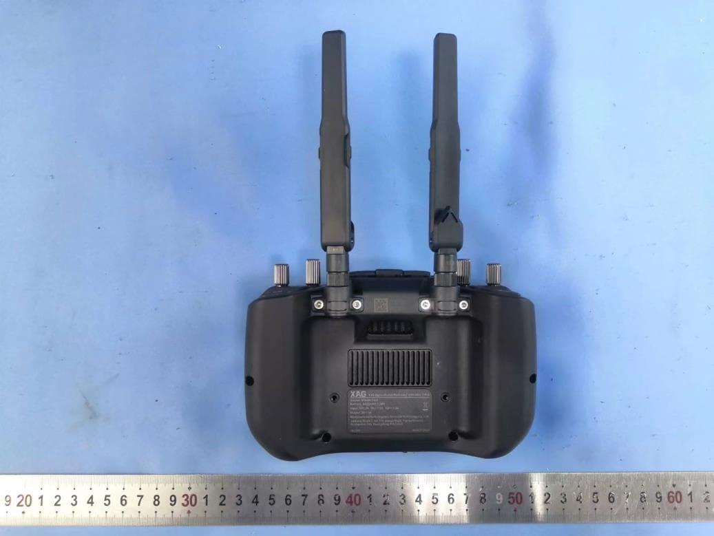 XAG Agricultural Remote Controller 3 Pro - FCC ID 2A46G-M3ARC3AH - Guangzhou Xaircraft Technology CO.,LTD (4)