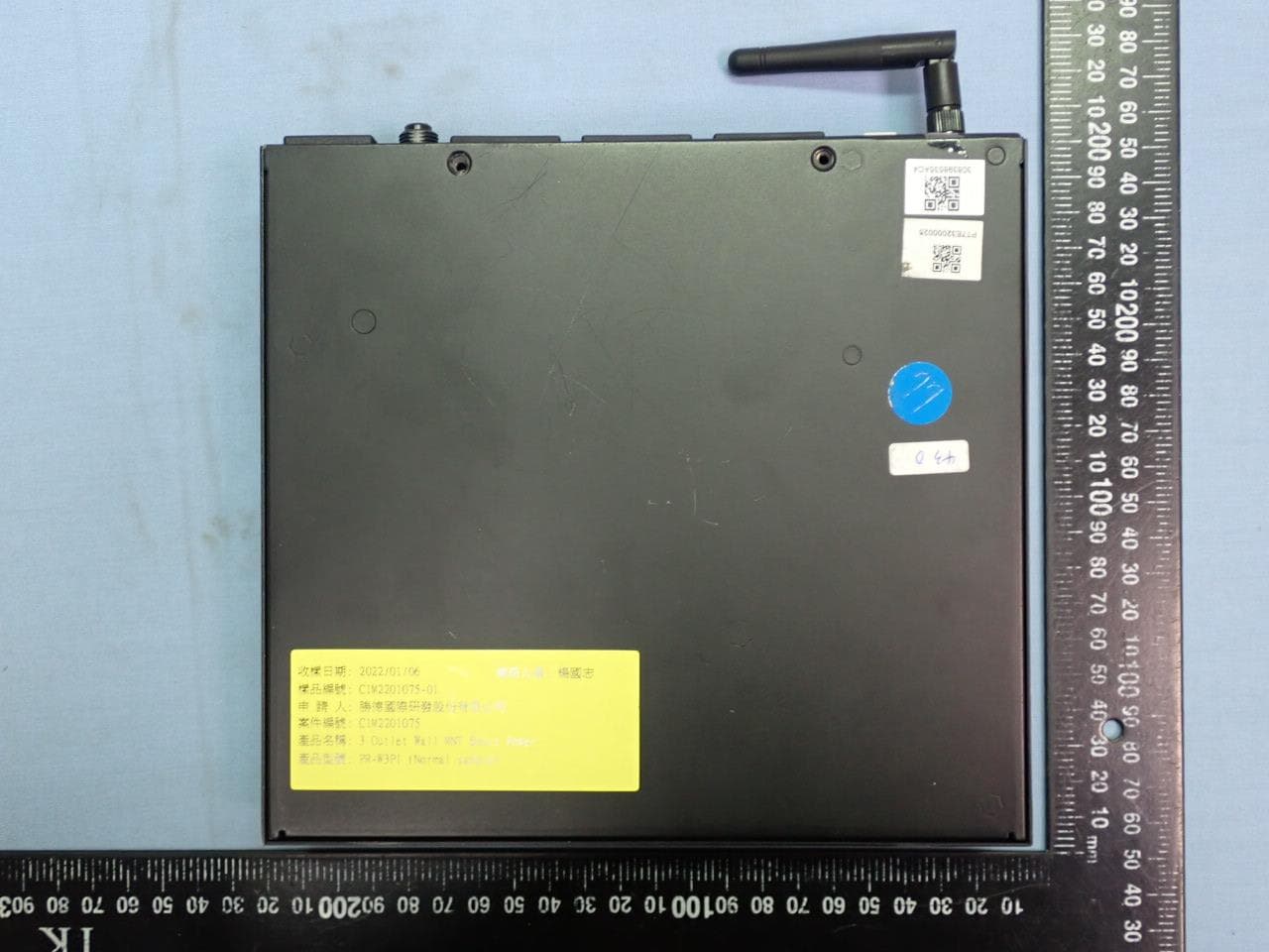 3 Outlet Wall MNT Smart Power - FCC ID 2A47N-PRW3PI - Ethereal Home Theater, LLC. (2)