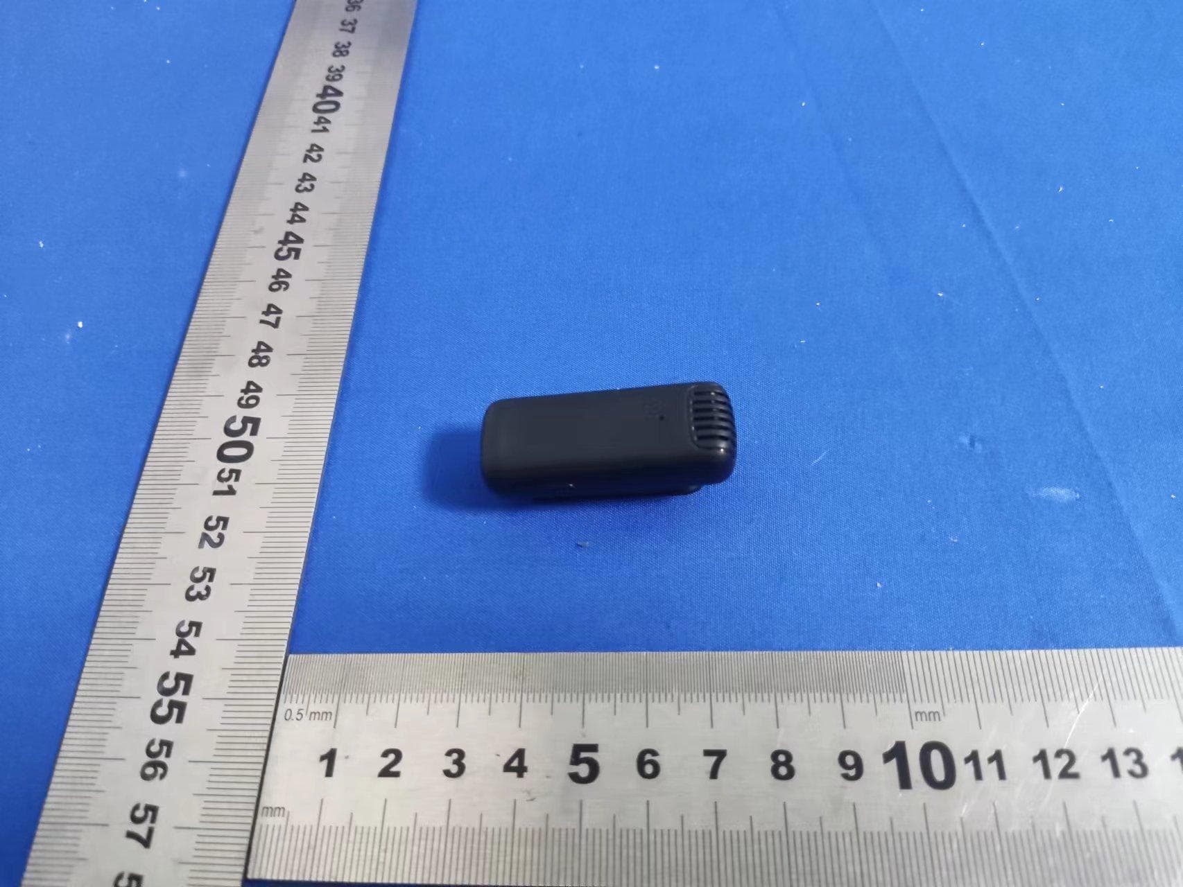 Wireless Microphone - FCC ID 2A47Z-H-J10 - Shenzhen Tecson Trade and Technology Ltd. (2)