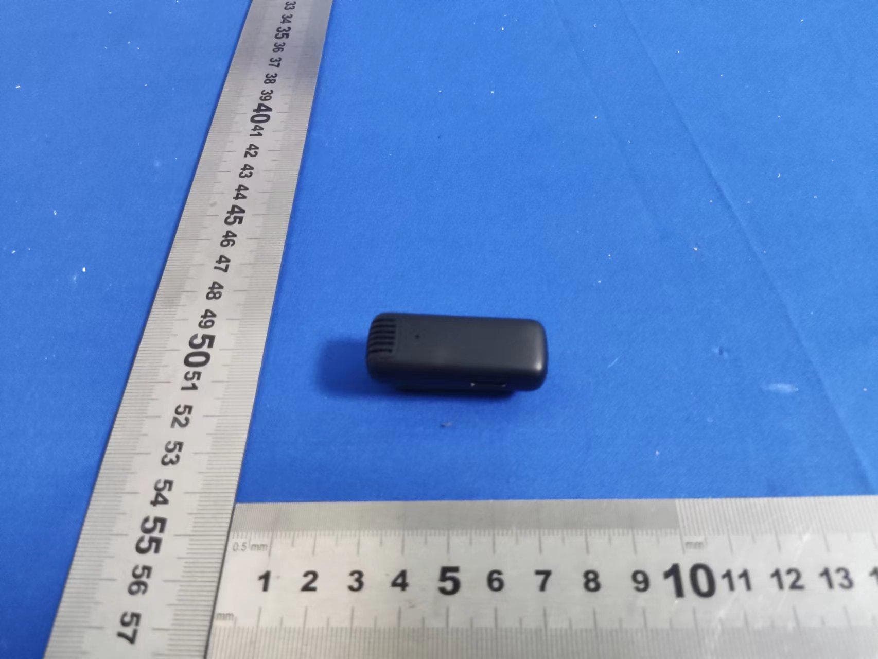 Wireless Microphone - FCC ID 2A47Z-H-J10 - Shenzhen Tecson Trade and Technology Ltd. (5)