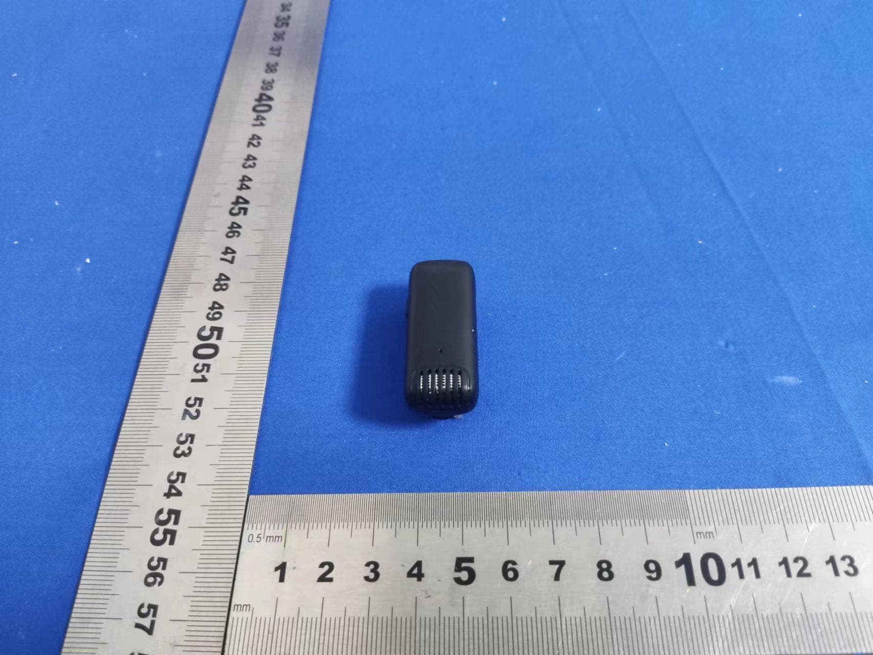 Wireless Microphone - FCC ID 2A47Z-H-J10 - Shenzhen Tecson Trade and Technology Ltd.