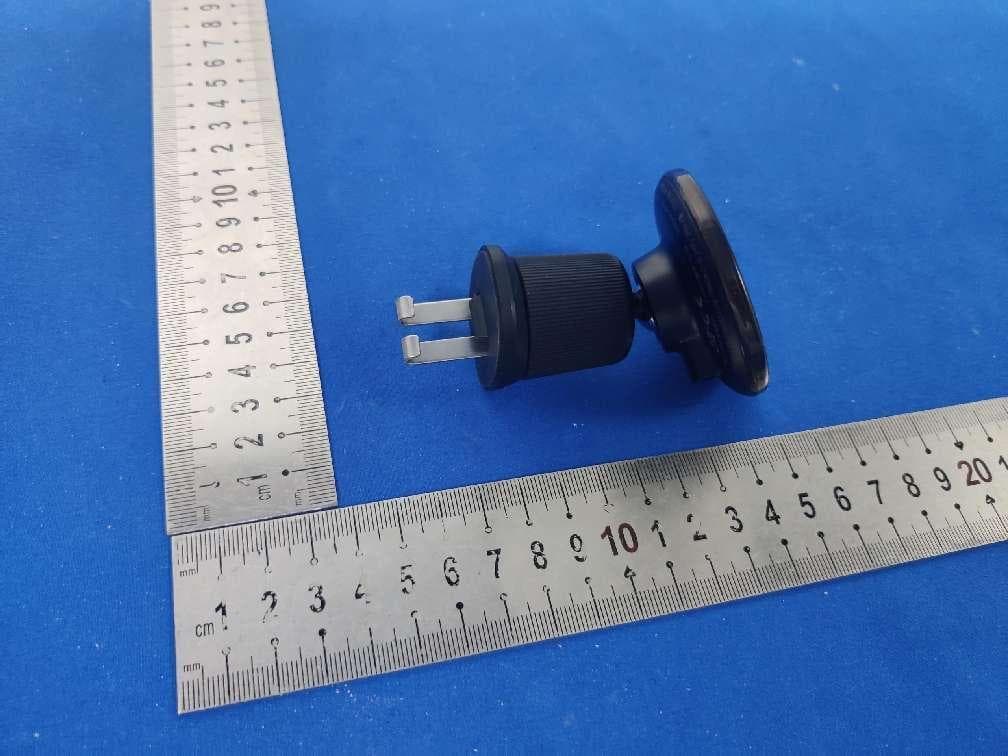 Baseus CW01 Magnetic Wireless Charging Car Mount 15W Cluster Black - FCC ID 2A482-CW01-1 - Shenzhen Baseus Technology Co., Ltd. (2)