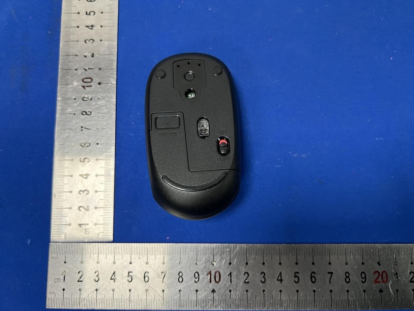 Baseus F01A wireless mouse - FCC ID 2A482-F01A - Shenzhen Baseus Technology Co., Ltd. (5)