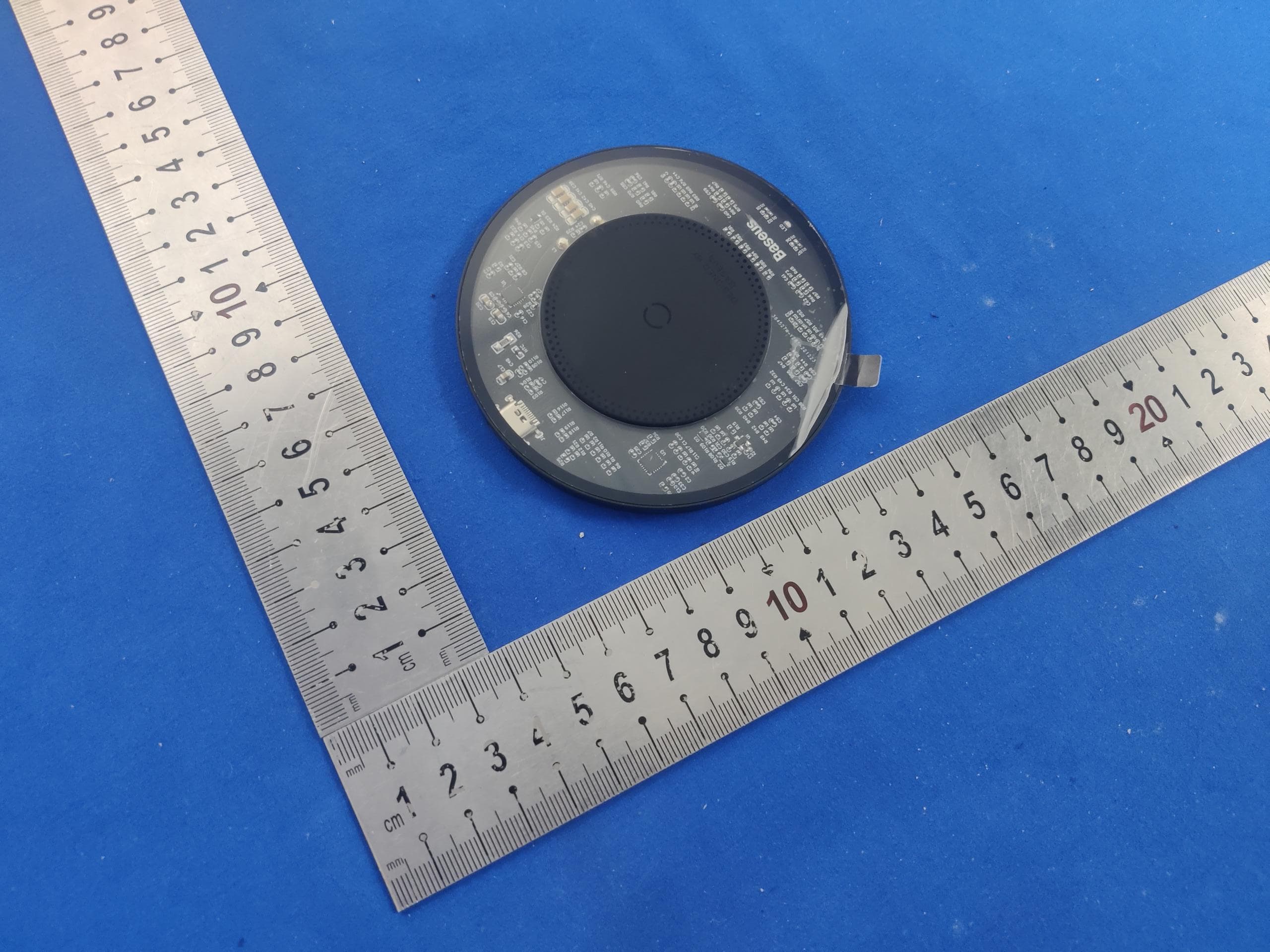 Wireless Charger - FCC ID 2A482-W530 - Shenzhen Baseus Technology Co., Ltd. (3)