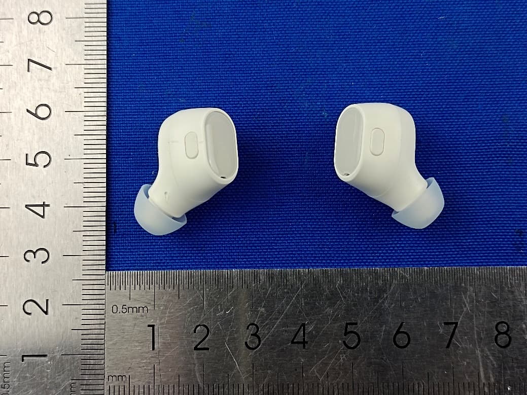 Baseus True Wireless Earphones - FCC ID 2A482-WM02PRO - Shenzhen Baseus Technology Co., Ltd. (2)