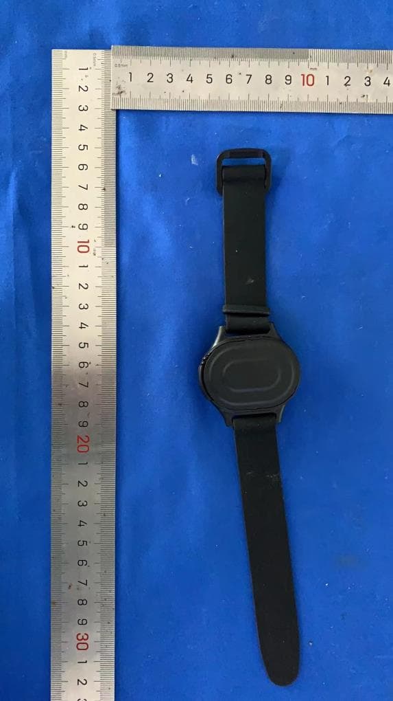 treadmill - FCC ID 2A48I-JFMA - Ningbo Jiufeng Electrical Appliance Co., Ltd. (2)
