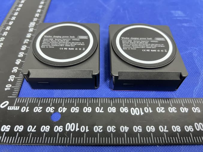 Wireless charging power bank - FCC ID 2A48S-E50B - Shenzhenshi Weiduli Technology Co.,Ltd. (4)