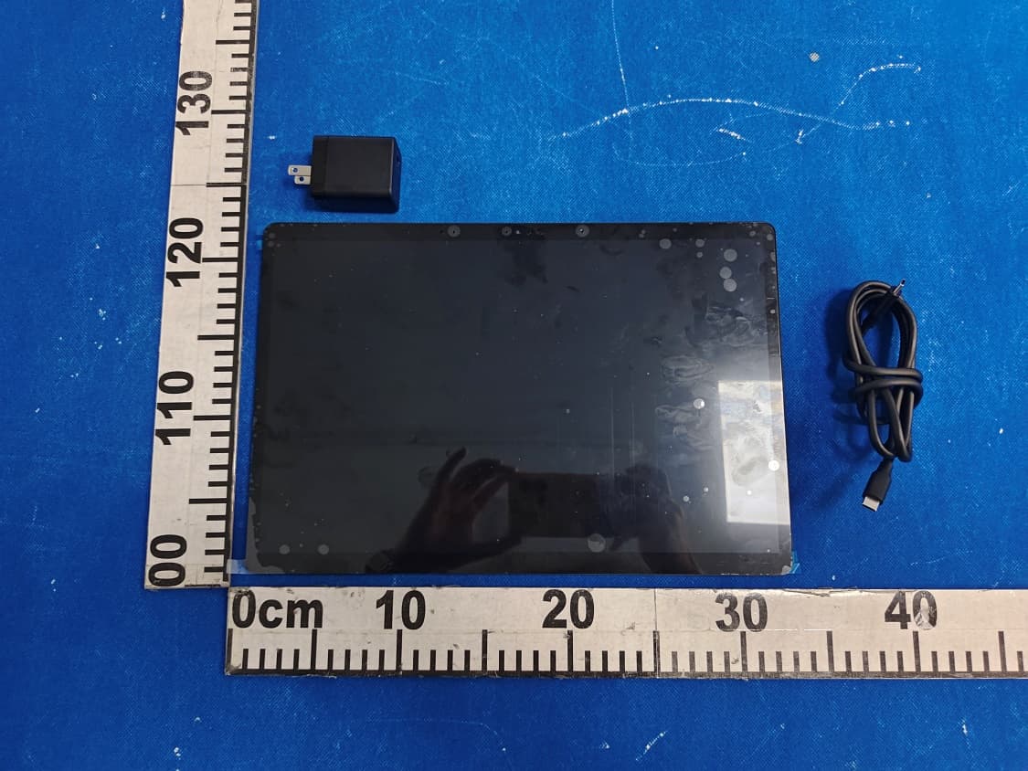 V33-in-1Tablet - FCC ID 2A49R-V3 - MICRO COMPUTER (HK) TECH LIMITED