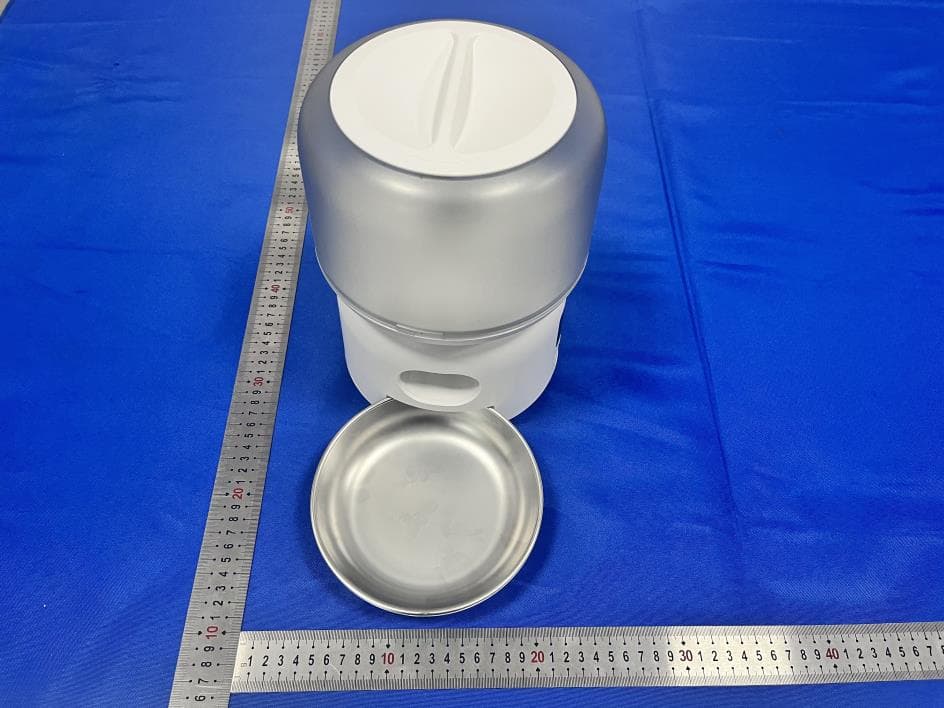Smart pet feeder - FCC ID 2A4A7-PTM-301 - Shenzhen Ipetmon Creative Technology Co., Ltd. (2)