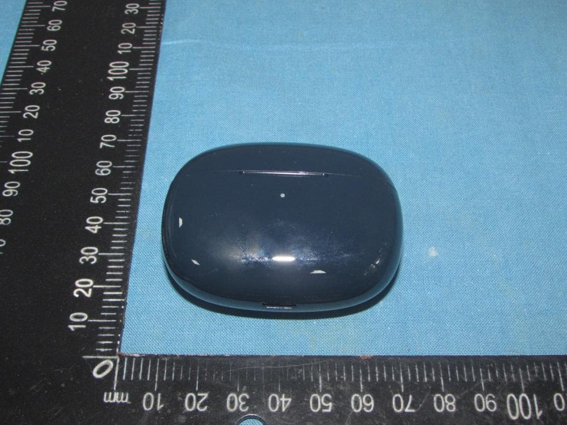 ANC Wireless Earbuds - FCC ID 2A4AX-NOVA - Shenzhen Quanya Trading Co.,Ltd (3)