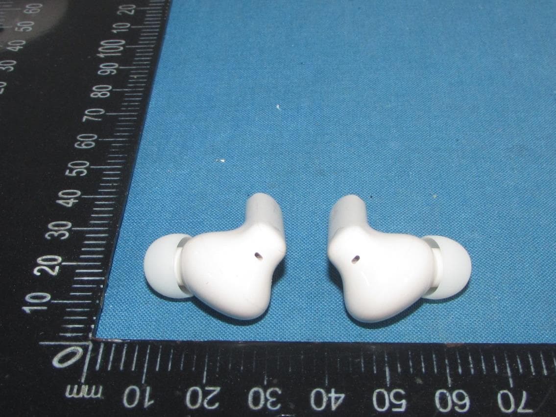 ANC Wireless Earbuds - FCC ID 2A4AX-NOVALITE - Shenzhen Quanya Trading Co.,Ltd (3)