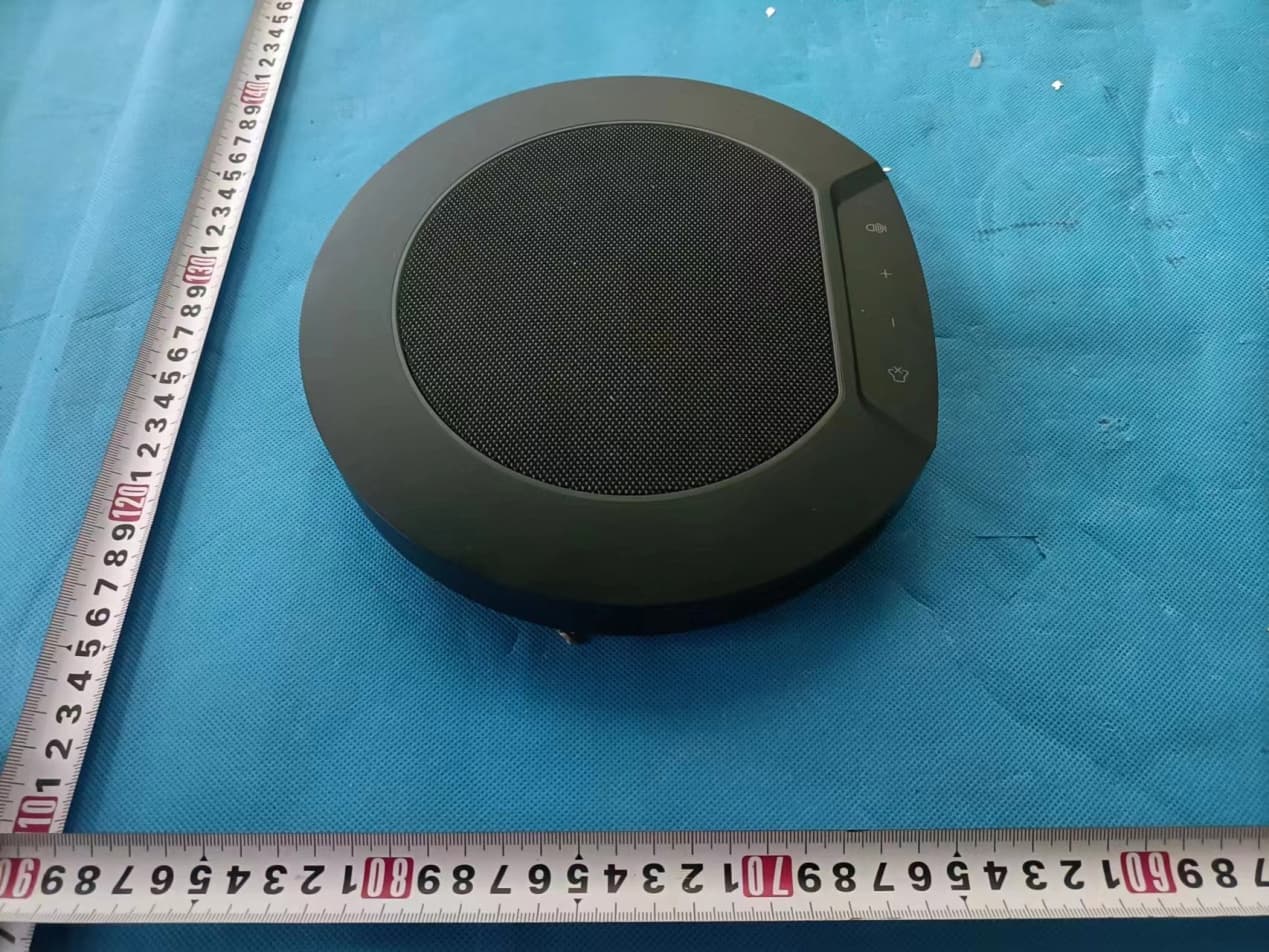 USB Wireless Speakerphone - FCC ID 2A4BG-AIRHUG08 - Feifan Innovation E-commerce (Shenzhen) Co.,Ltd. (3)