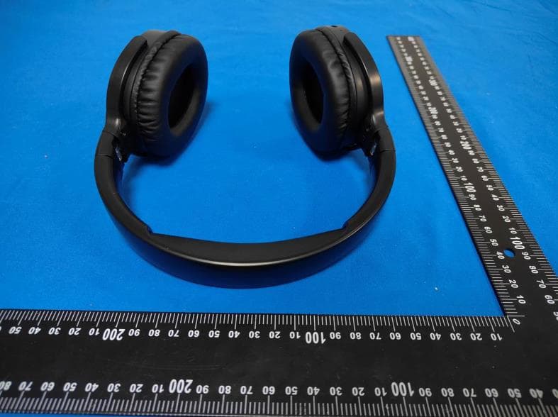 wireless headset - FCC ID 2A4C5-SD-1106 - Cosmo Fiber Corp. (2)