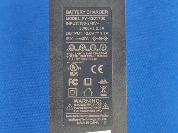 ELECTRIC SCOOTER - FCC ID 2A4CE-A10 - Shenzhen LEQI Intelligent Technology Co., Ltd.