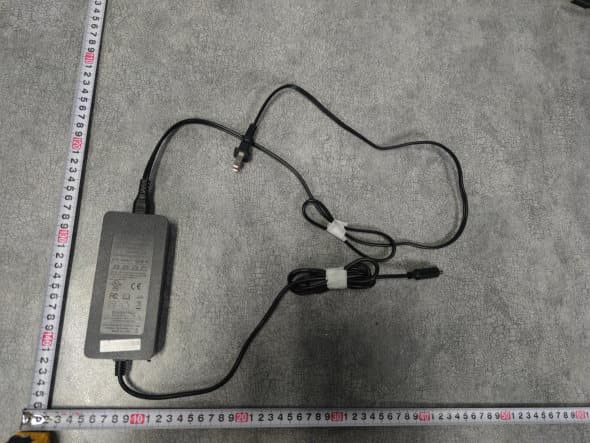 ELECTRIC SCOOTER - FCC ID 2A4CE-A10 - Shenzhen LEQI Intelligent Technology Co., Ltd. (4)