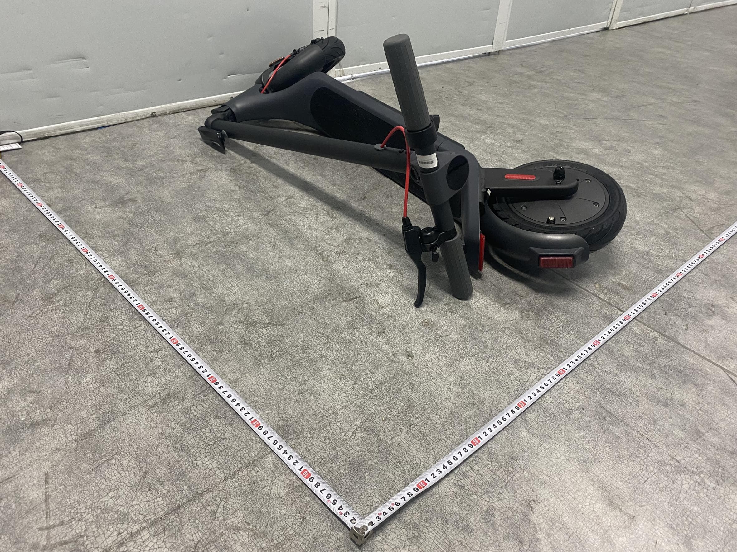 LEQI Smart Electric Scooter - FCC ID 2A4CE-A6 - Shenzhen LEQI Intelligent Technology Co., Ltd. (4)