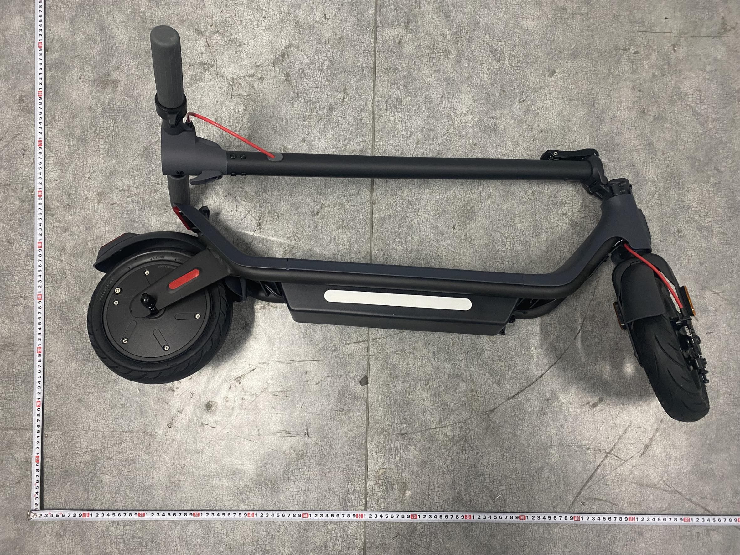 LEQI Smart Electric Scooter - FCC ID 2A4CE-A6 - Shenzhen LEQI Intelligent Technology Co., Ltd. (3)