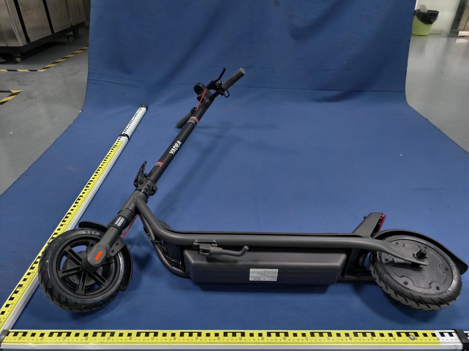 Electric Scooter - FCC ID 2A4CE-S1LITE - Shenzhen LEQI Intelligent Technology Co., Ltd. (2)