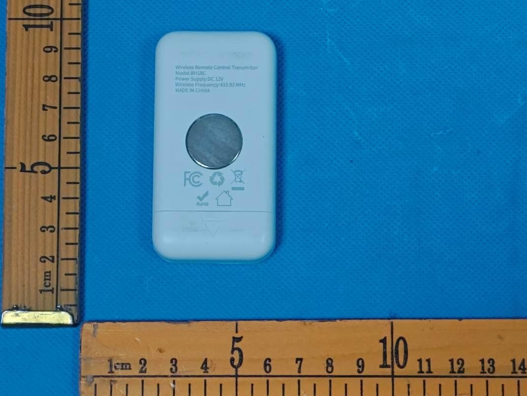 Wireless Remote Control Transmitter - FCC ID 2A4EP-WRC03US - Zhuhai Tessan Power Technology Co., Ltd. (4)