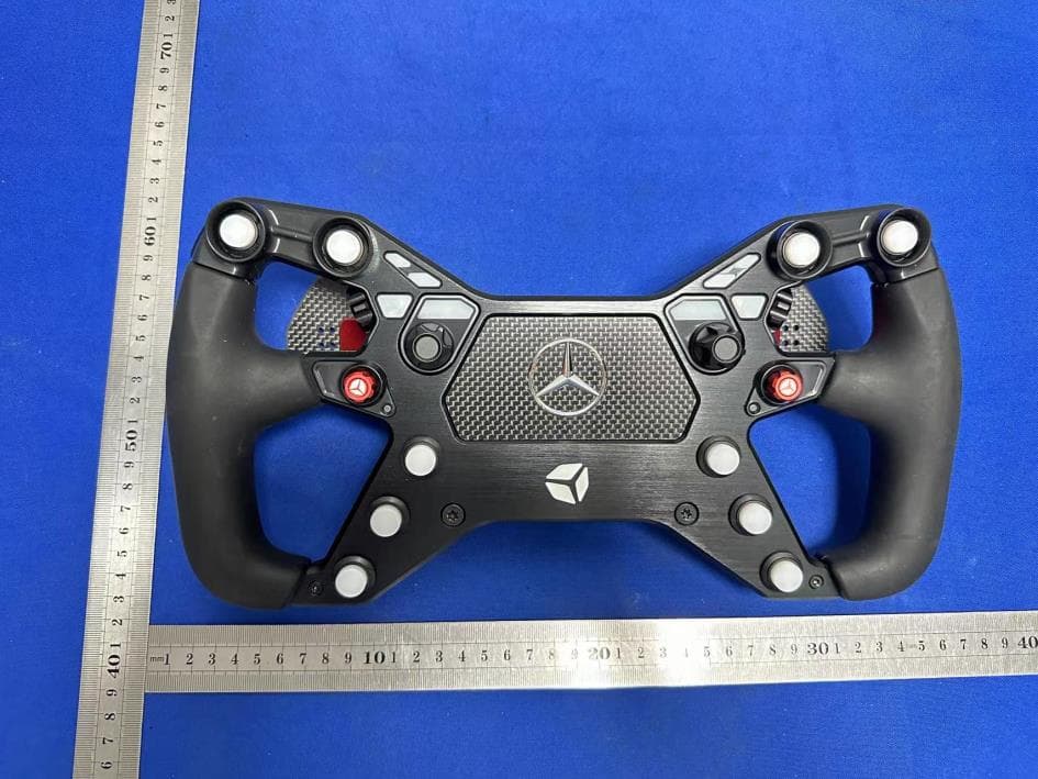 Cube Controls x Mercedes-AMG - GT Edition SIM Wheel - FCC ID 2A4EZ-AMGTS - Cube Controls SRL