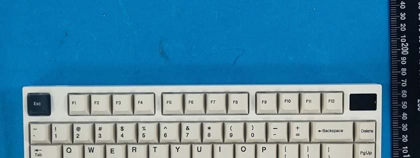 Keydous mechanical keyboard - FCC ID 2A4G3-NJ81 - Zhuhai Qiannuo Technology Co,.Ltd (2)