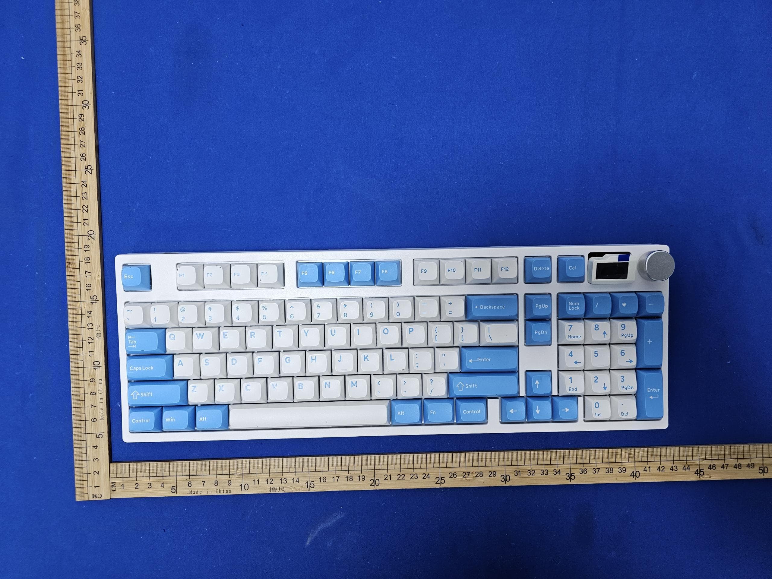 Wireless mechanical keyboard - FCC ID 2A4G3-NJ98 - Zhuhai Qiannuo Technology Co,.Ltd (5)