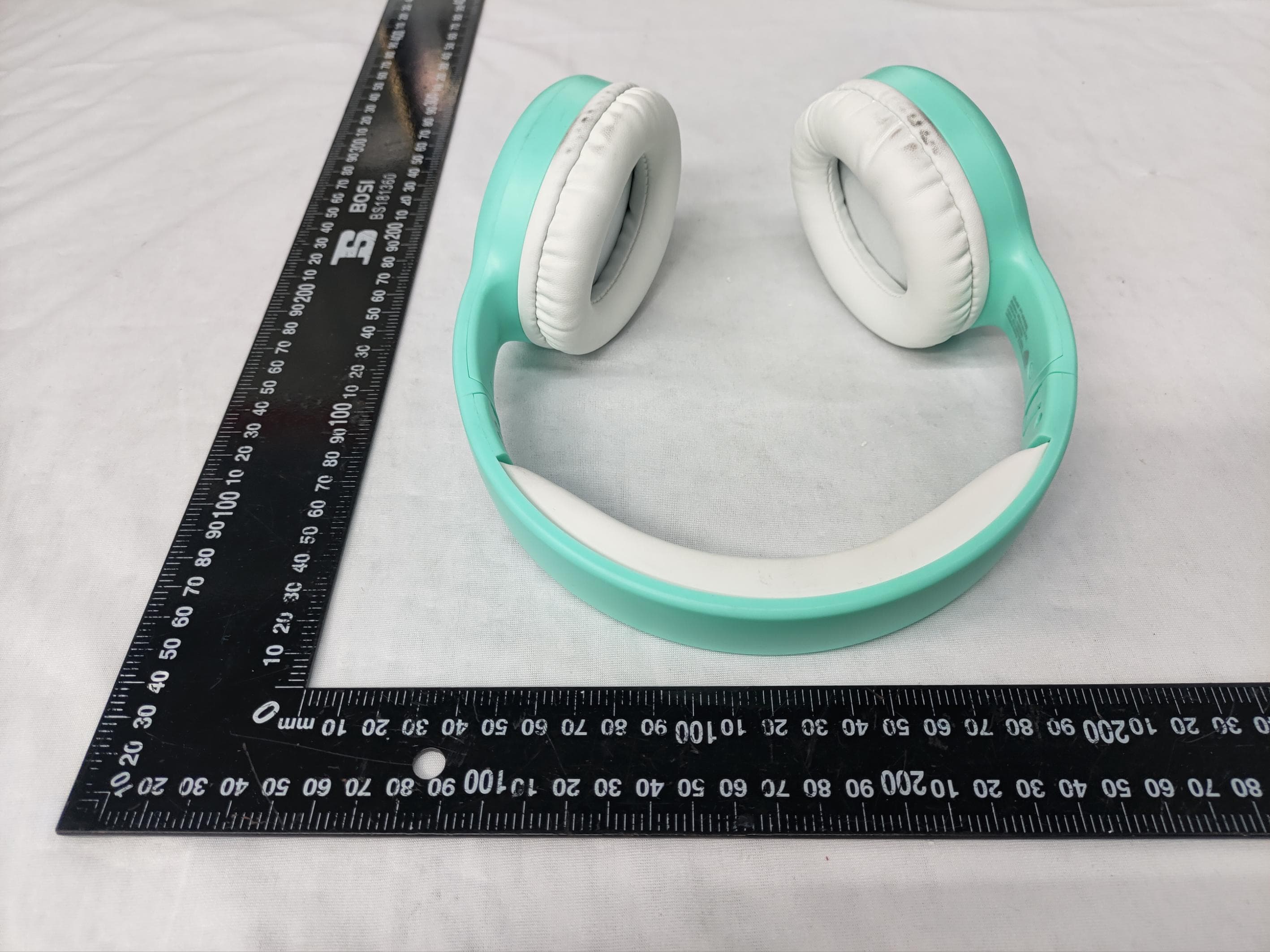 Bluetooth headphone - FCC ID 2A4G7-08 - DATAplus Supplies, Inc. (4)