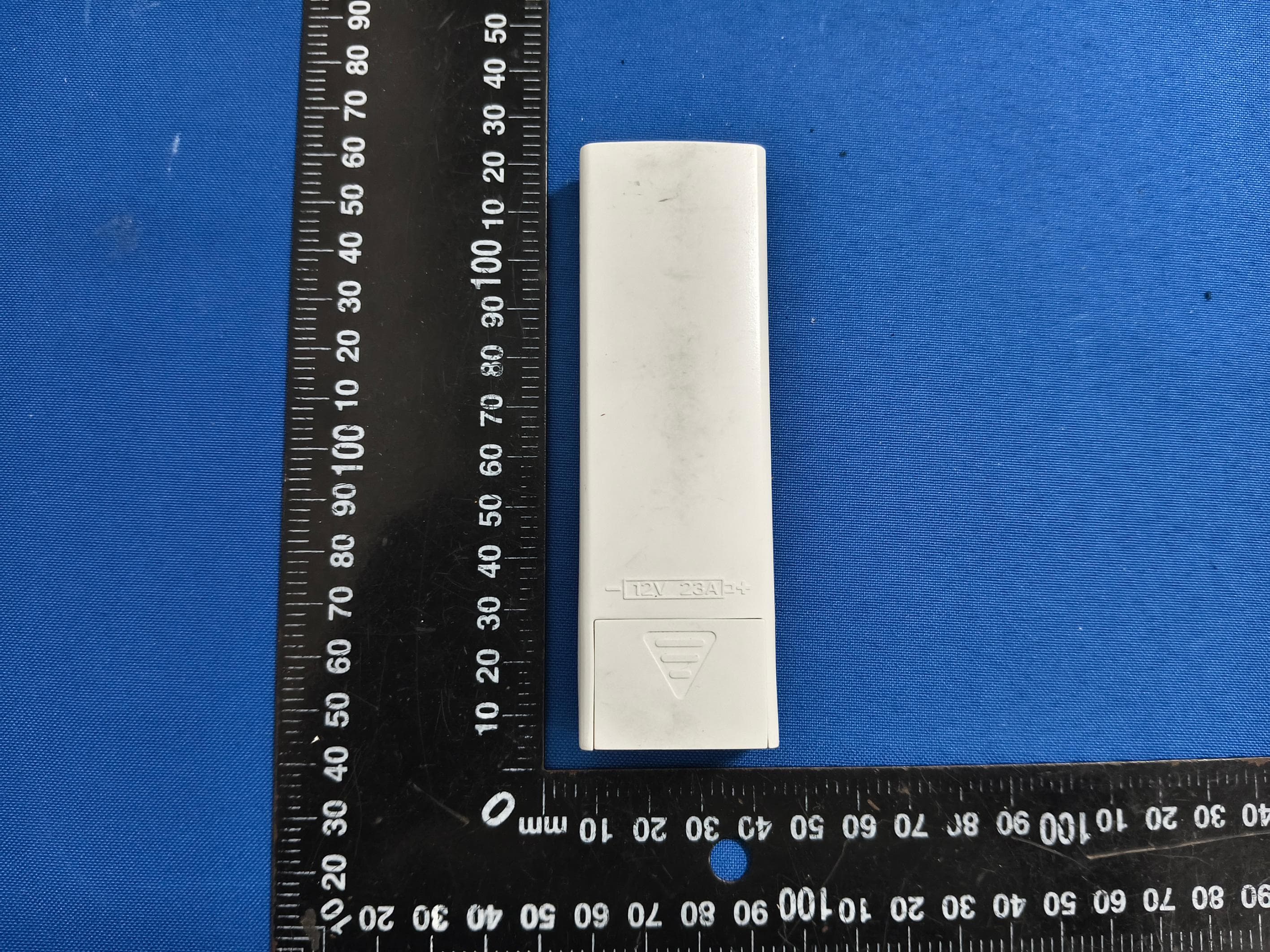 Remote control - FCC ID 2A4G9-IT106C - ZHENGZHOU DEWENWILS NETWORK TECHNOLOGY CO., LTD.