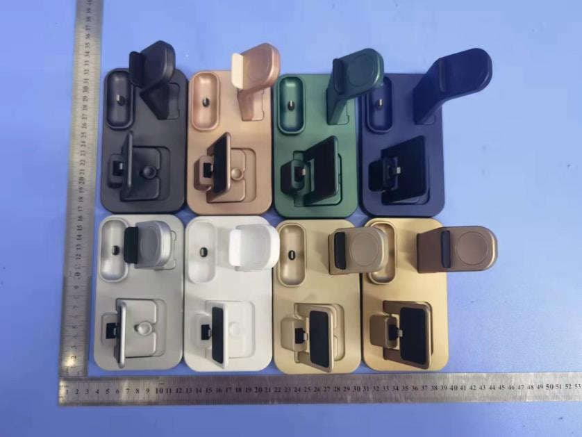 3 in 1 Charging Station - FCC ID 2A4HH-TD-A8-BL - Chenghang Yiwushi Wangluo Keji Youxiangongsi (4)