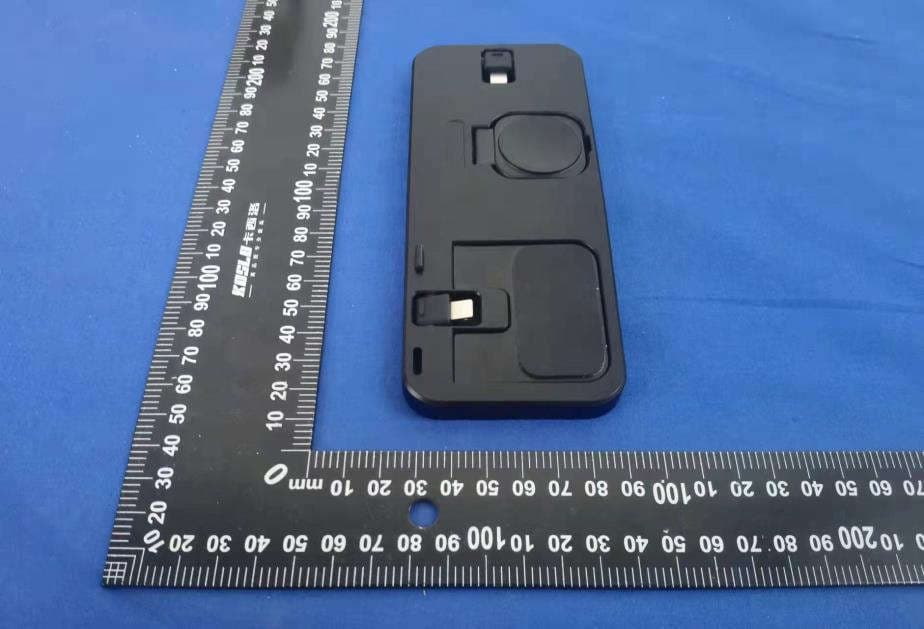 3 in 1 charging station - FCC ID 2A4HK-DI-158D-BL - Shanxilinkedianzikejiyouxiangongsi (4)