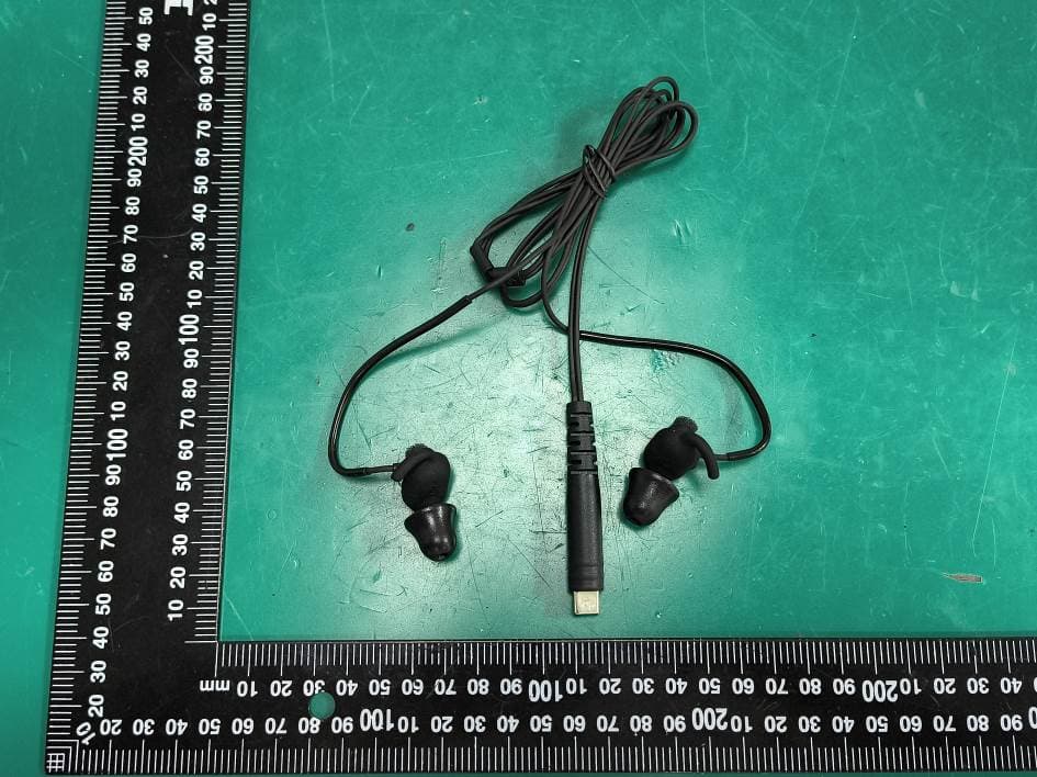 Dual Channel Noise-cancelling Communication System - FCC ID 2A4IK-M21 - OPSMEN Tech Co., Ltd. (2)