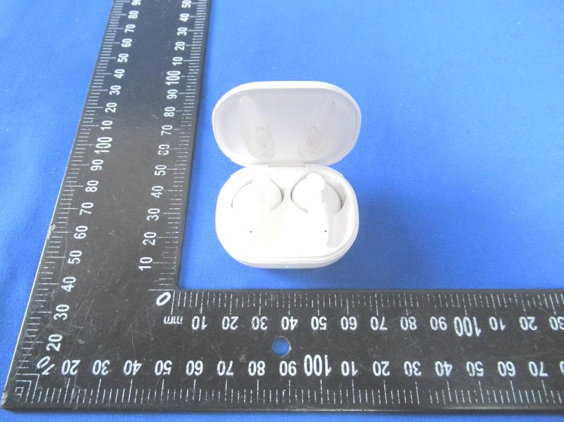 TWS Bluetooth earphones - FCC ID 2A4J5-BTA1 - Shenzhen Yukangtengda Electronic Co., Ltd.