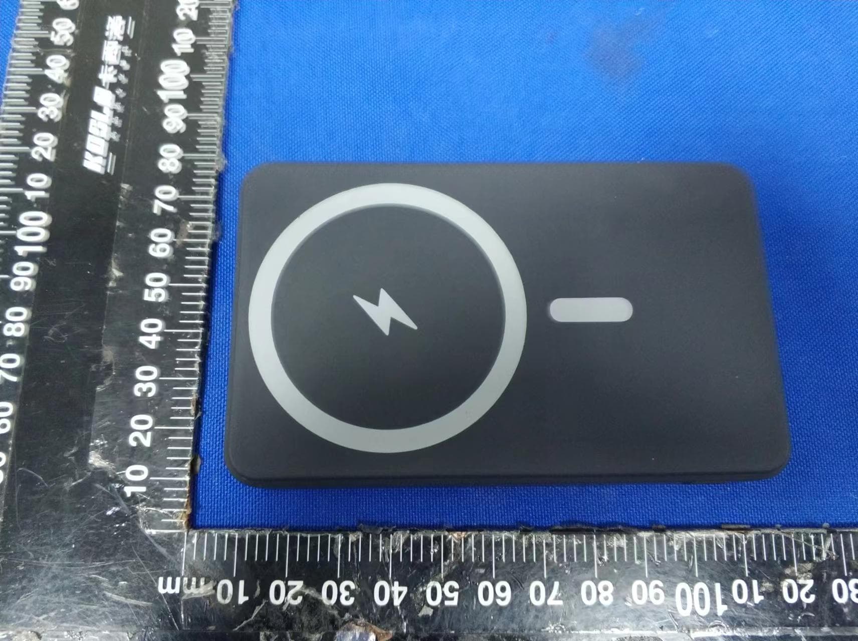 Magnetic Wireless Power Bank - FCC ID 2A4LH-PN-W27 - Shenzhen Pannizhe Technology Co., Ltd.