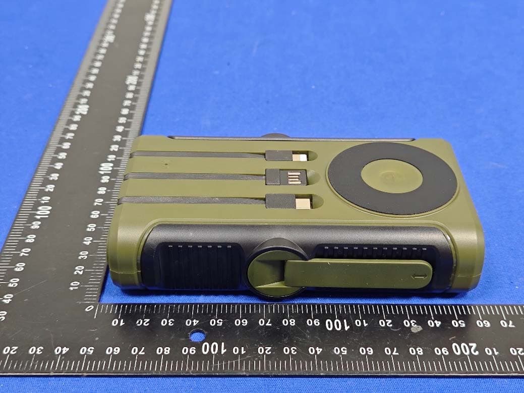 Solar-powered wireless charging mobile power bank - FCC ID 2A4LH-PN-W53 - Shenzhen Pannizhe Technology Co., Ltd. (5)