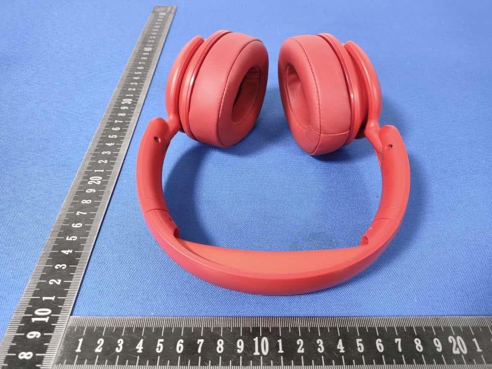 Bluetooth headphone/ headset - FCC ID 2A4M9-B-09 - E-LiVi (Shenzhen) Electronics Co., Ltd