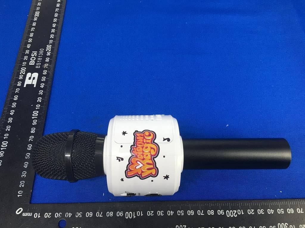Motown Magic Karaoke Microphone - FCC ID 2A4MC-MO102 - SKWRL DESIGN INC.