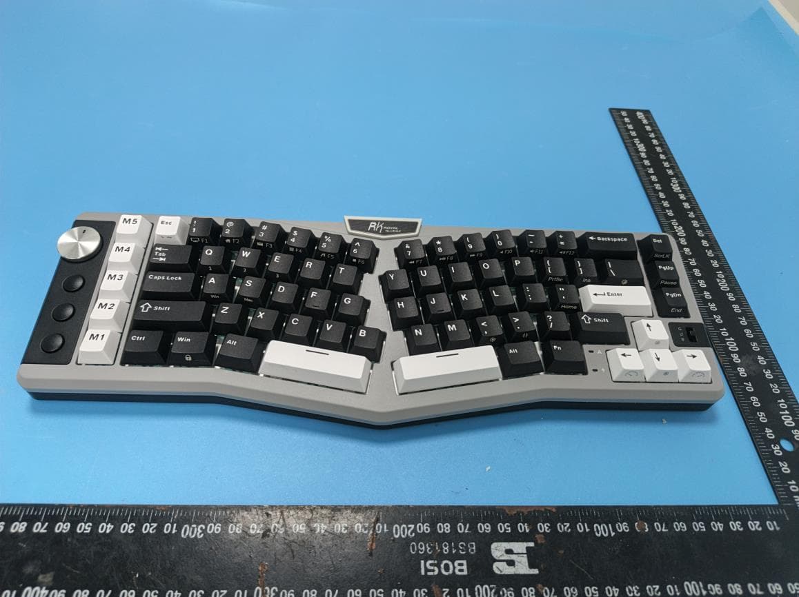 Magnetic Mechanical Keyboard - FCC ID 2A4MQ-RKA72HE - Jingheng Tengwei (Huizhou) Electronic Technology Co., Ltd. (5)
