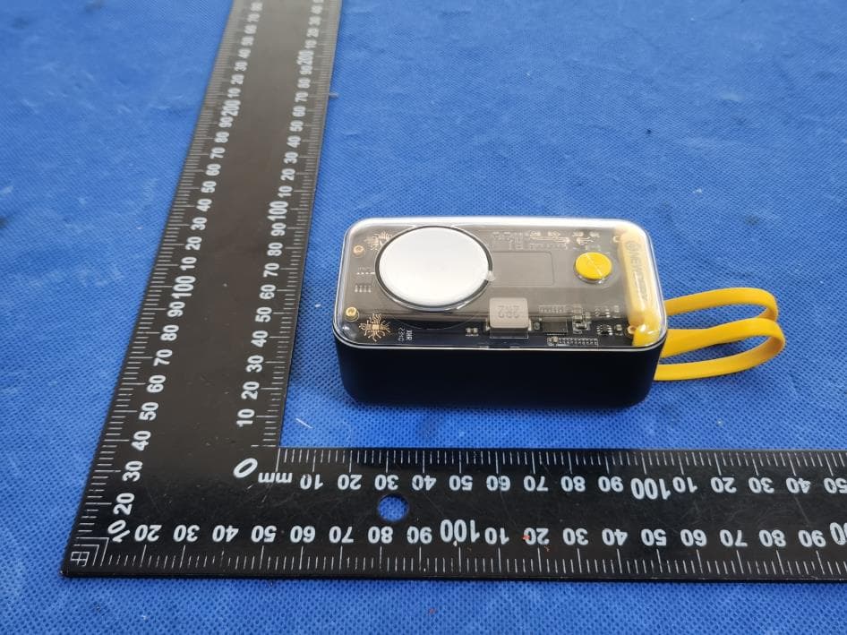 Power Bank - FCC ID 2A4MT-PB22 - Shenzhen Zhenghaixin Technology Co., Ltd. (5)